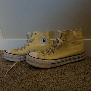 Yellow Platform Converse